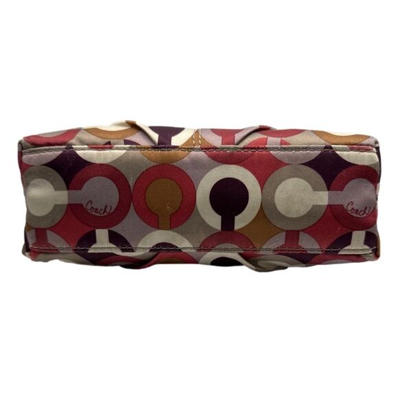 COACH Signature Canvas Make up / Cosmetic Case - Picture 4 of 8